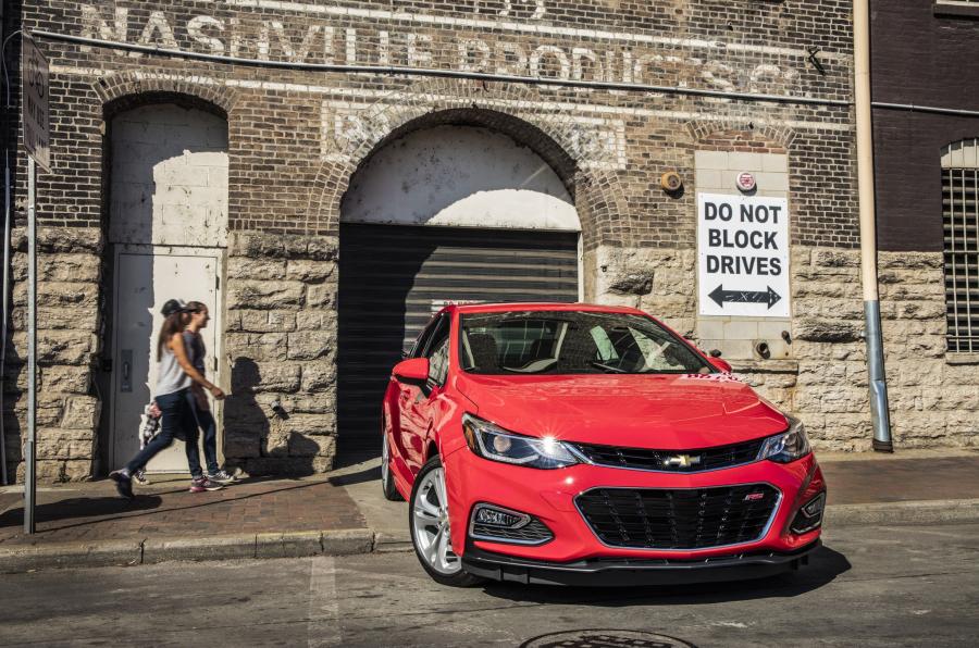 Chevrolet Cruze Premier RS 2016 года  (фото 30 из 34)
